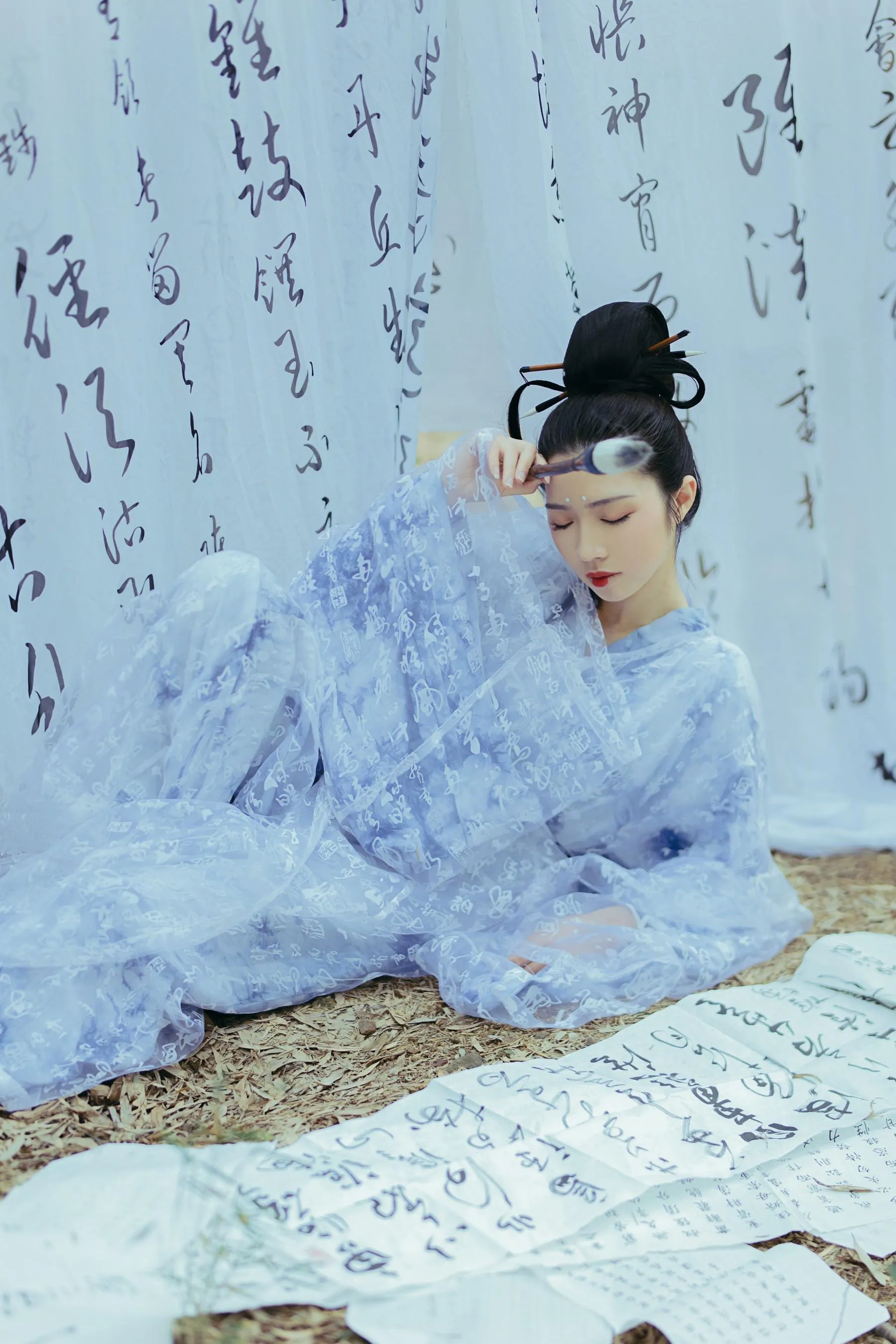 [YITUYU艺图语]2022.08.24 笔仙 君心蓝 [22P]插图8